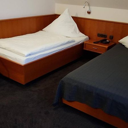 Hotel Walz Salzkotten ภายนอก รูปภาพ